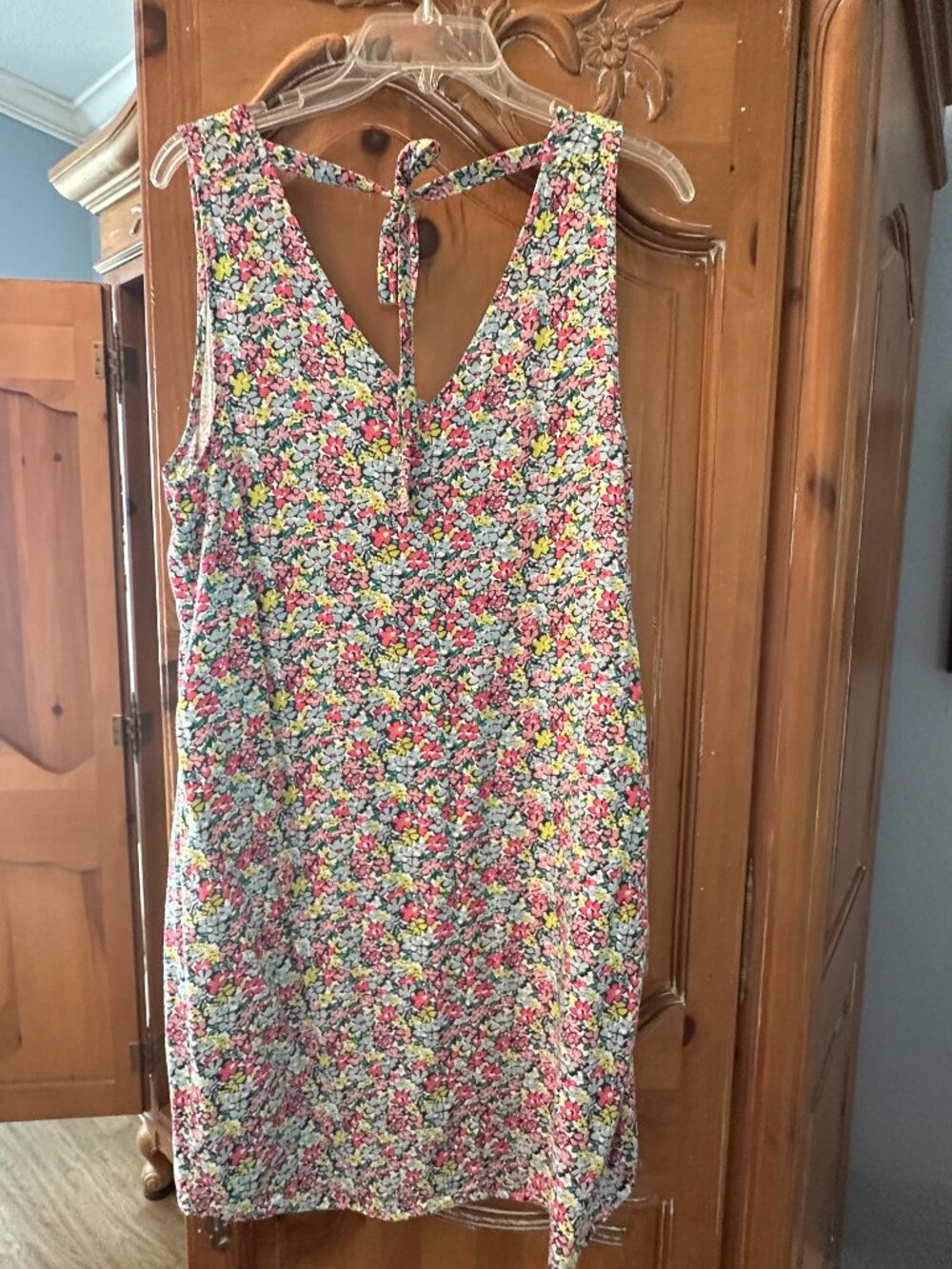 GAP sleeveless dress Size Medium
